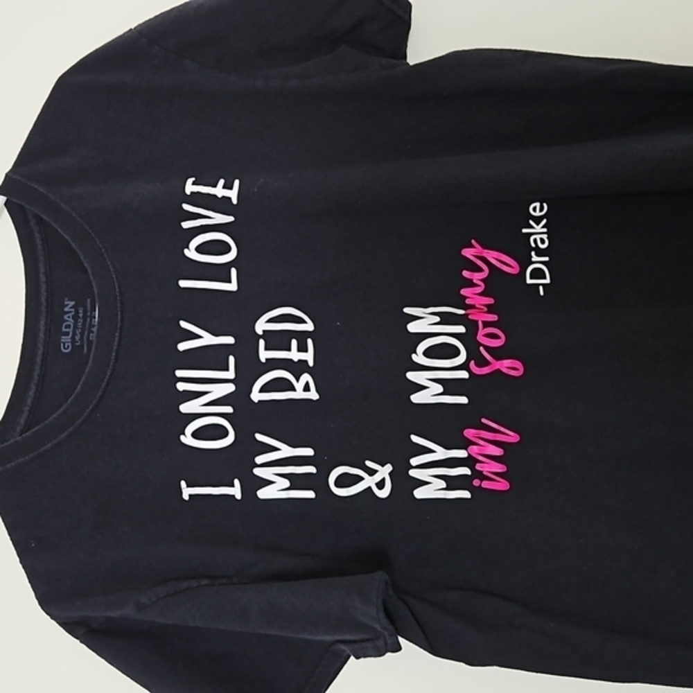 Large Drake TSHIRT - Picture 2 of 3